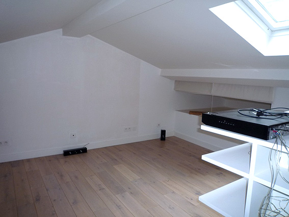 Chambre sous les Toits Avant